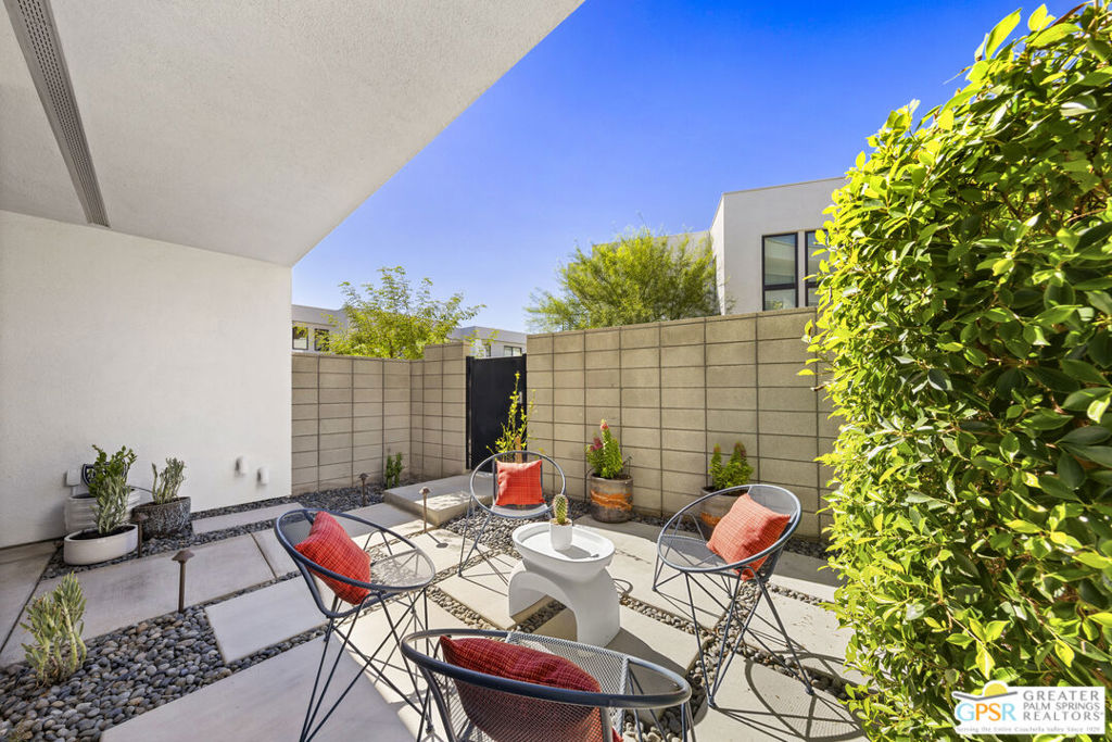 MLS #25588605PS image #4