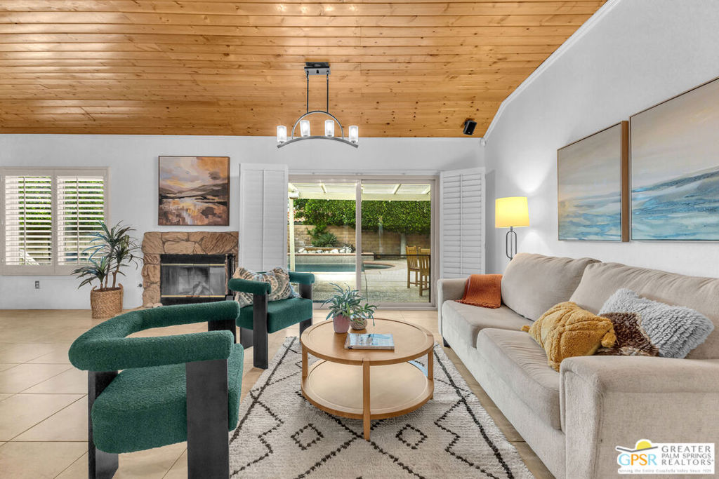 MLS #25589269PS image #3