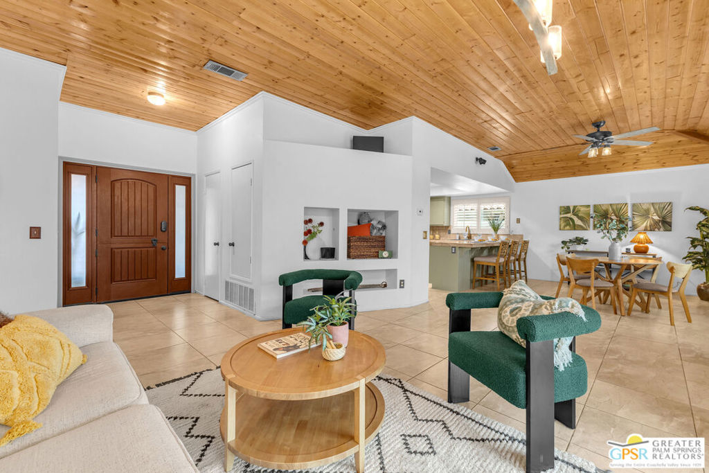 MLS #25589269PS image #4