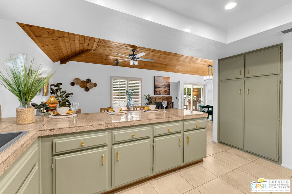 MLS #25589269PS image #9