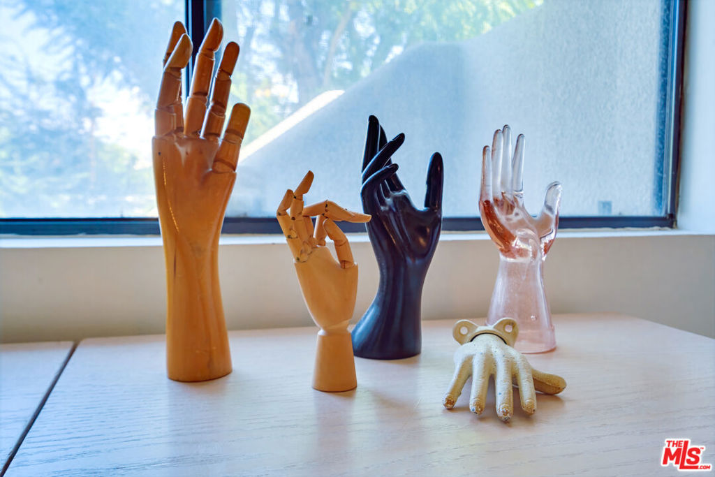 MLS #25589917 image #13