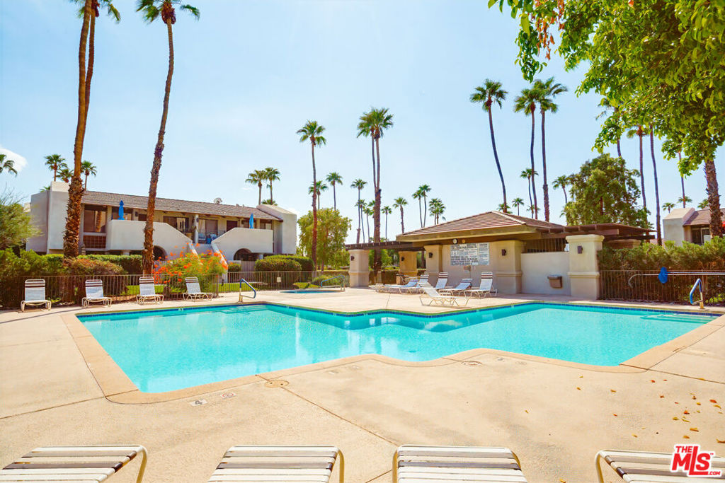 MLS #25589917 image #17