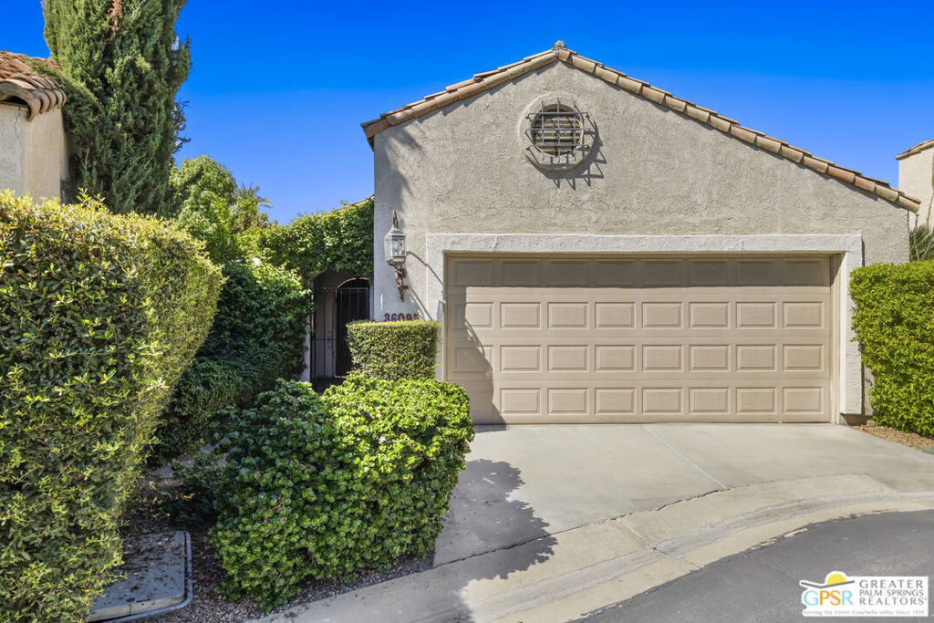 MLS #25590285PS image #2