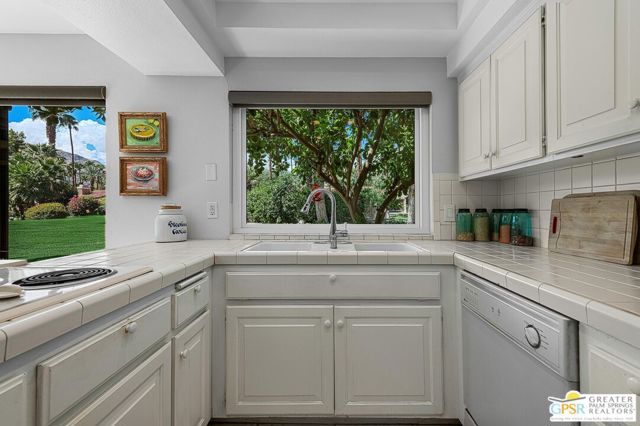 MLS #25590491PS image #6