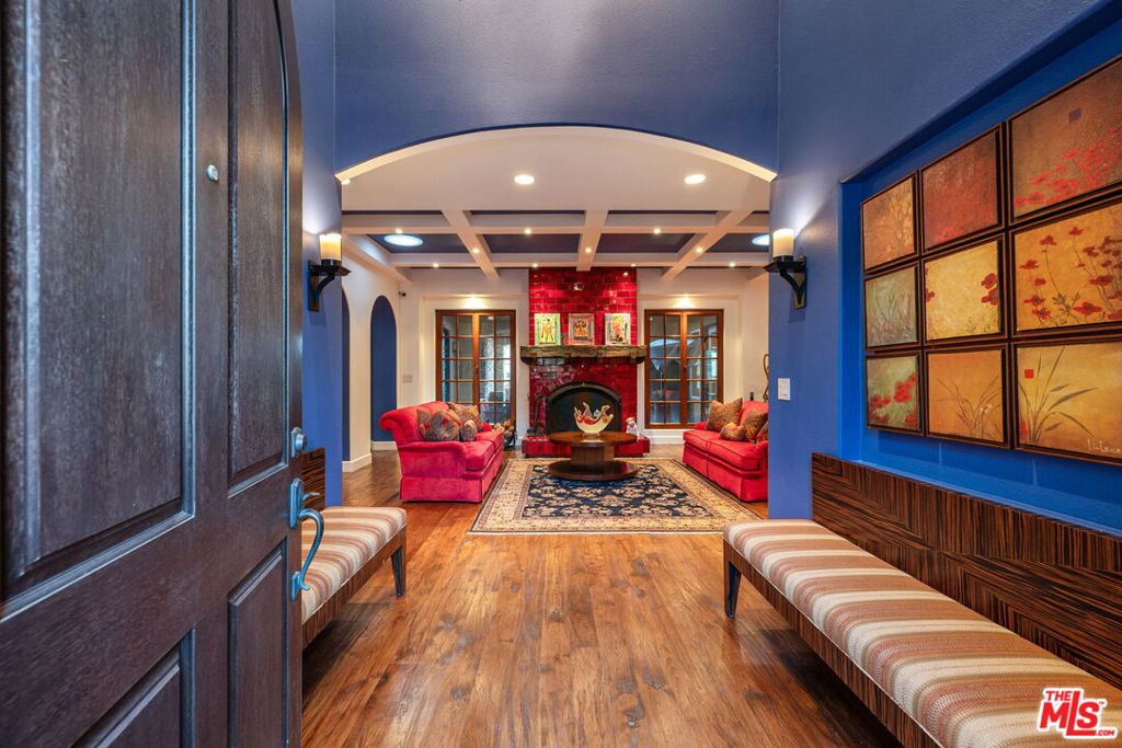 MLS #25590745 image #23