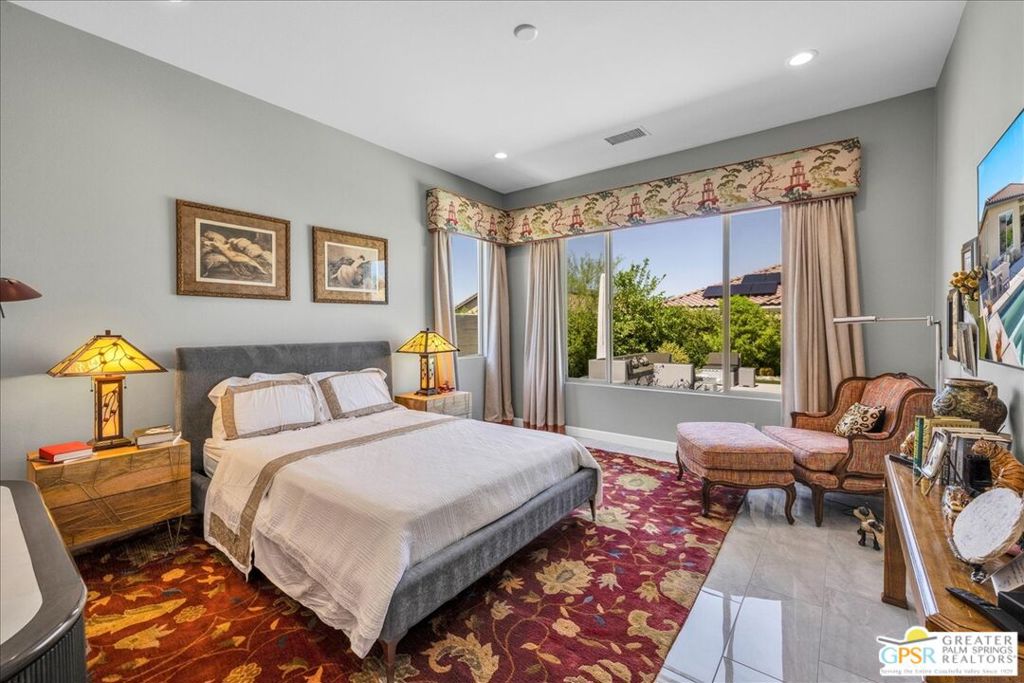 MLS #25590957PS image #3