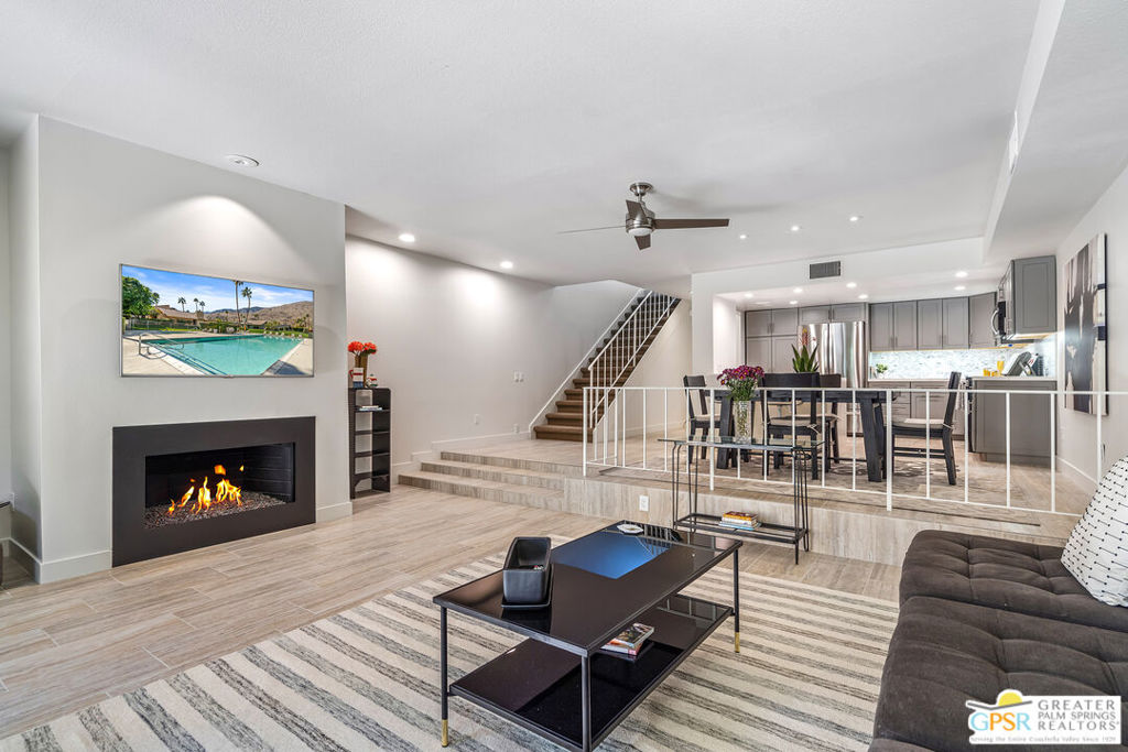 MLS #25590967PS image #1