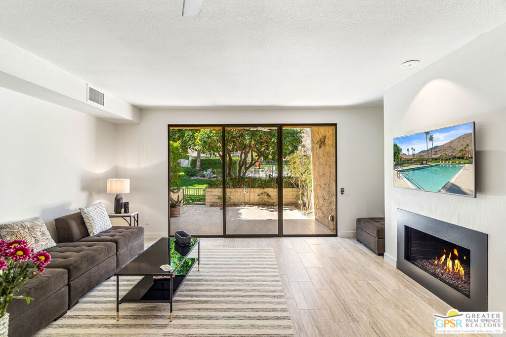 MLS #25590967PS image #3