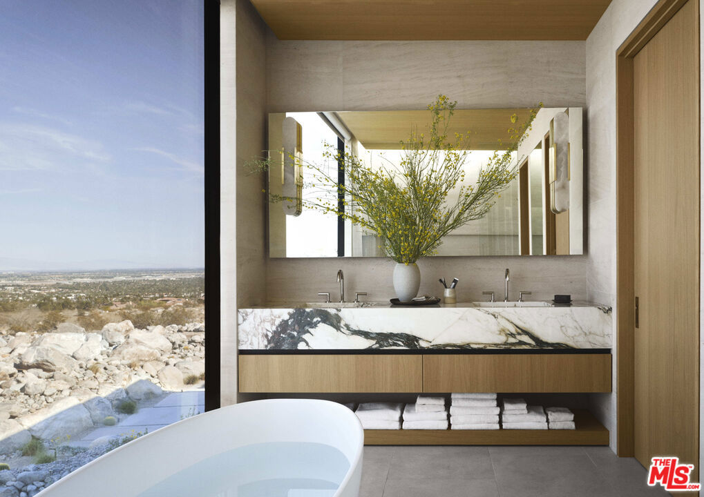 MLS #25591707 image #10