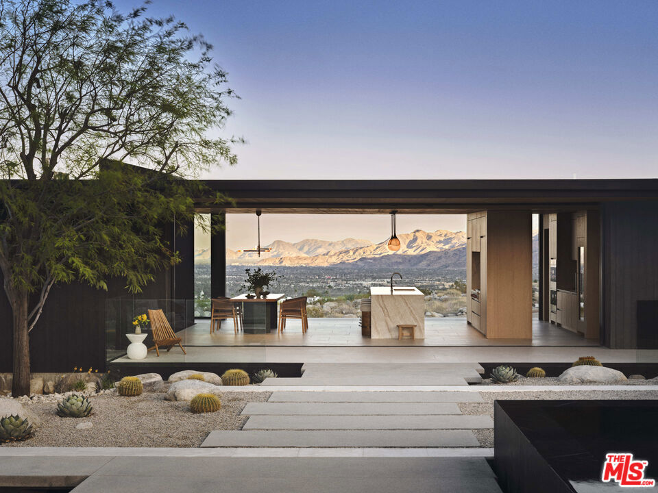 MLS #25591707 image #14