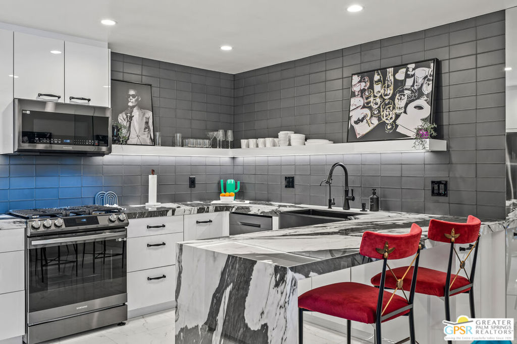 MLS #25591737PS image #2