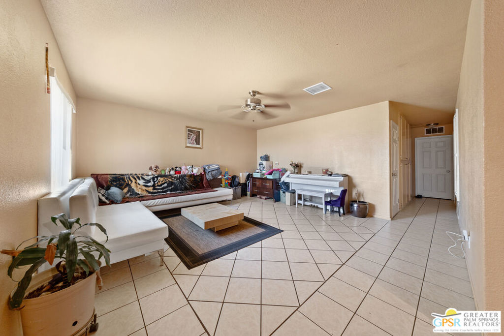 MLS #25591883PS image #2