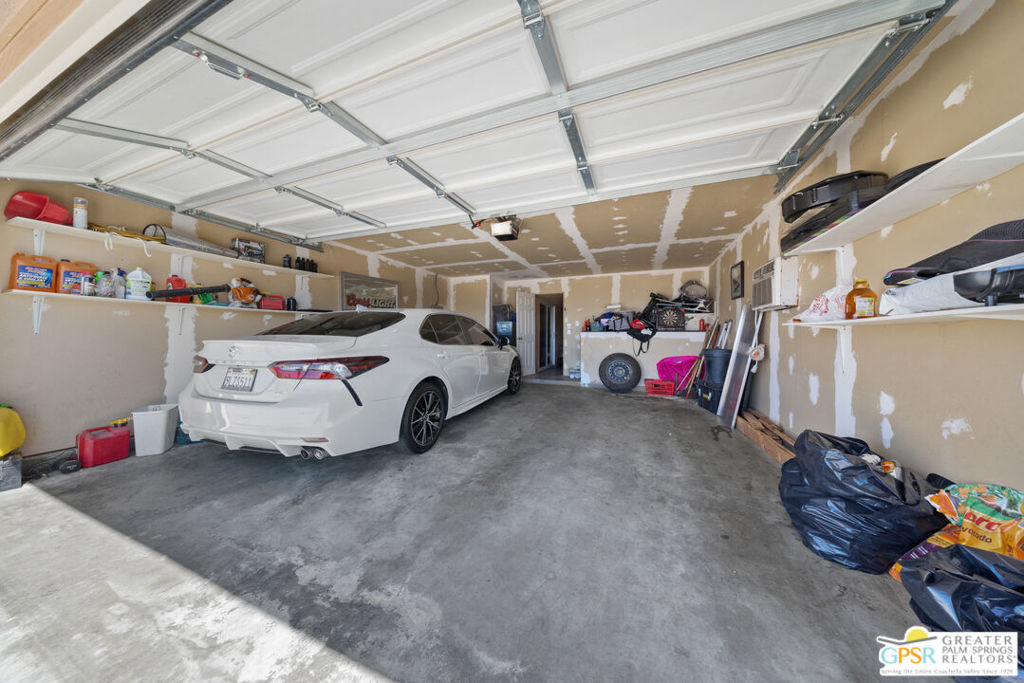 MLS #25591883PS image #25