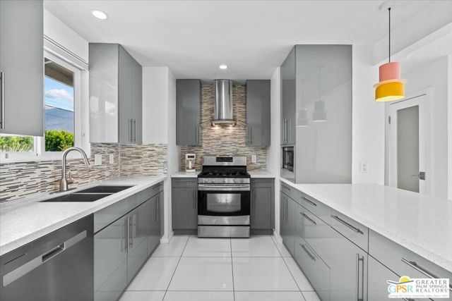 MLS #25592509PS image #15