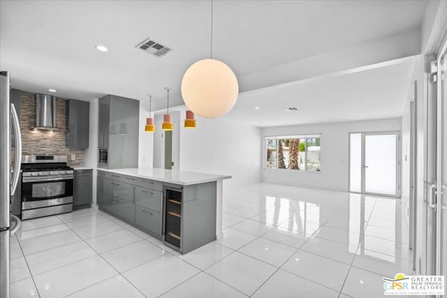 MLS #25592509PS image #16