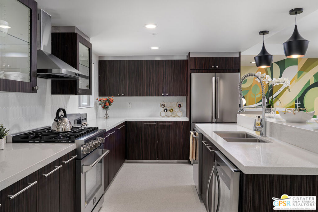 MLS #25592581PS image #3