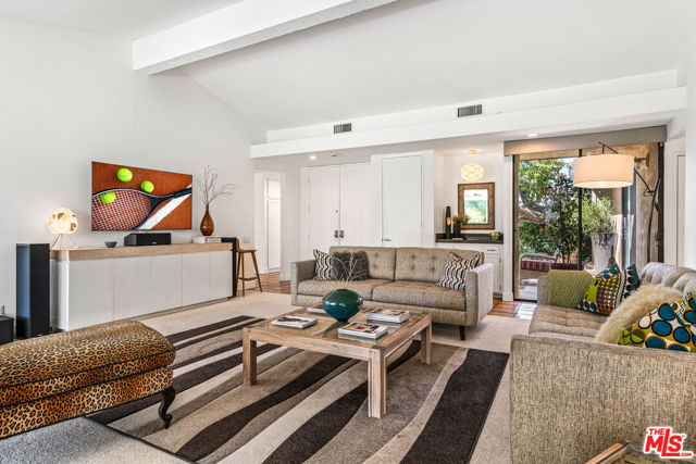 MLS #25593191 image #10