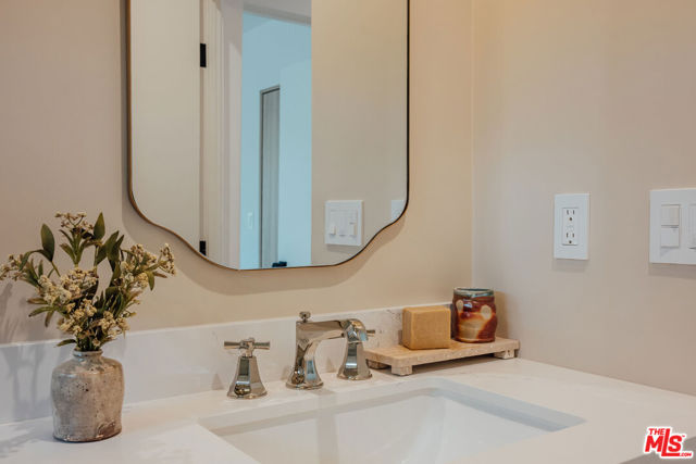 MLS #25593301 image #18