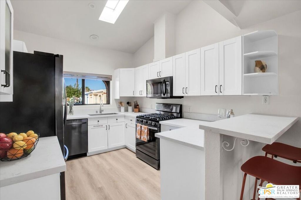 MLS #25593549PS image #8