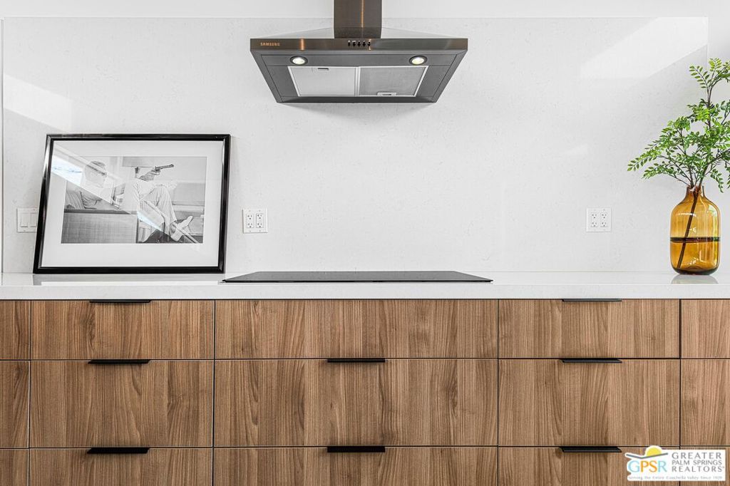 MLS #25593785PS image #9