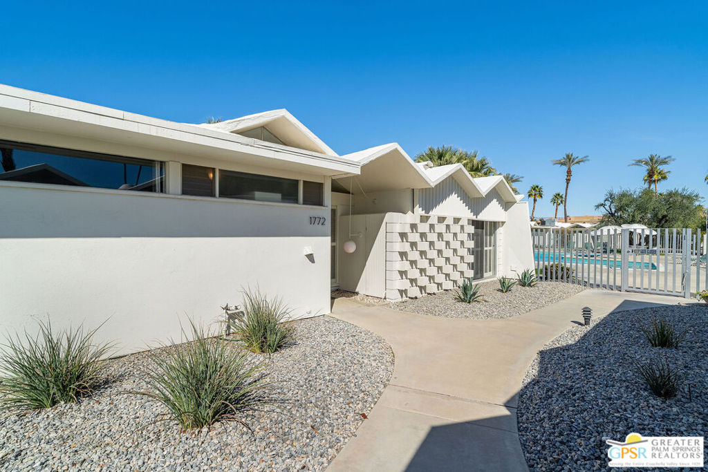 MLS #25594139PS image #1