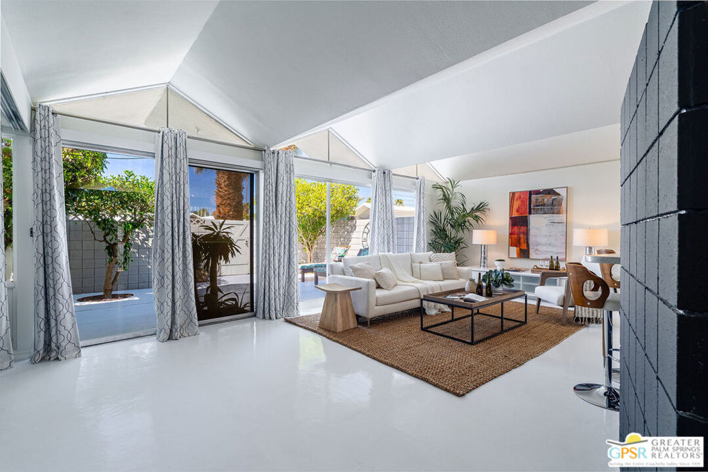 MLS #25594139PS image #3