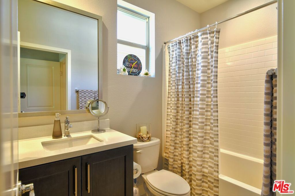 MLS #25594495 image #19