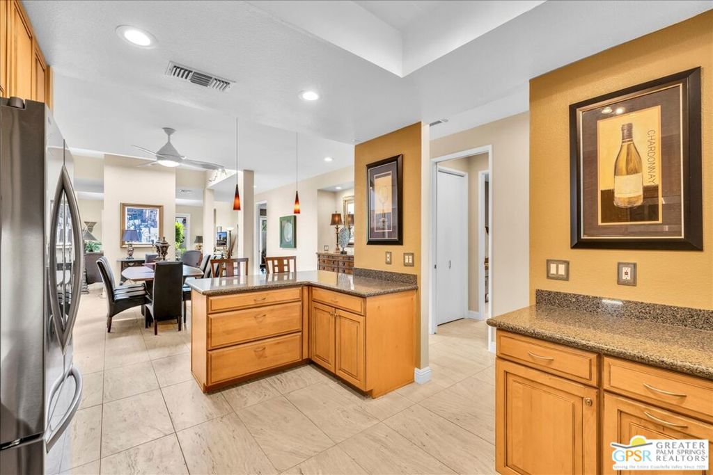 MLS #25594589PS image #23