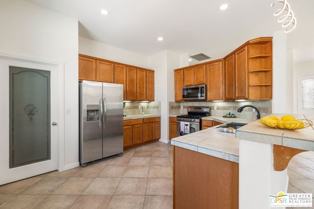 MLS #25594903PS image #14