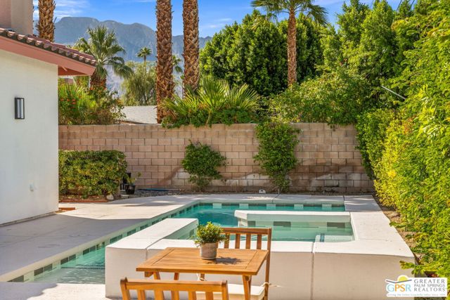 MLS #25594903PS image #24