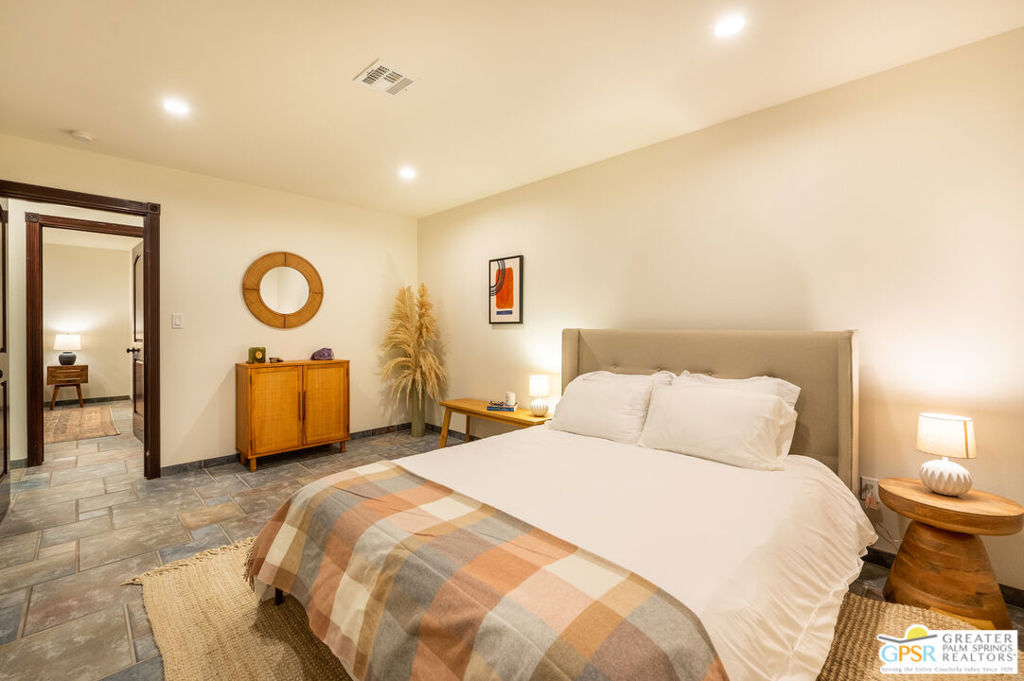 MLS #25595281PS image #12