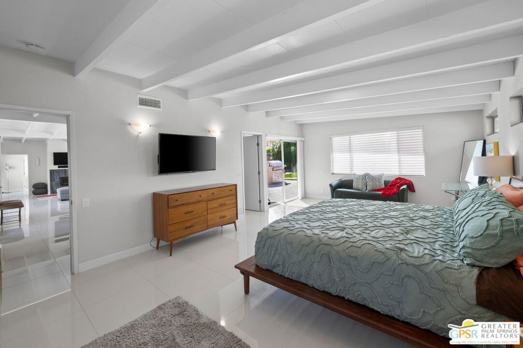 MLS #25595471PS image #24