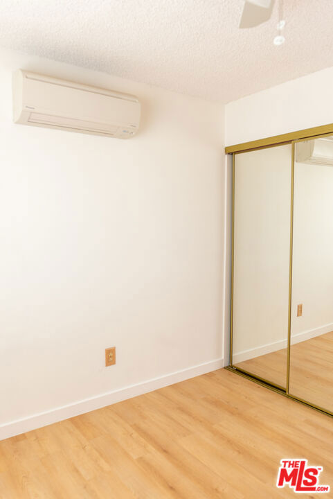 MLS #25596179 image #15