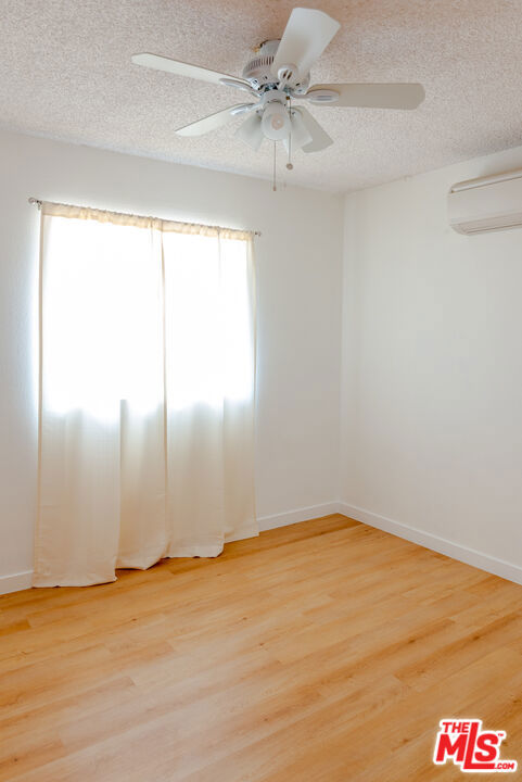 MLS #25596179 image #16