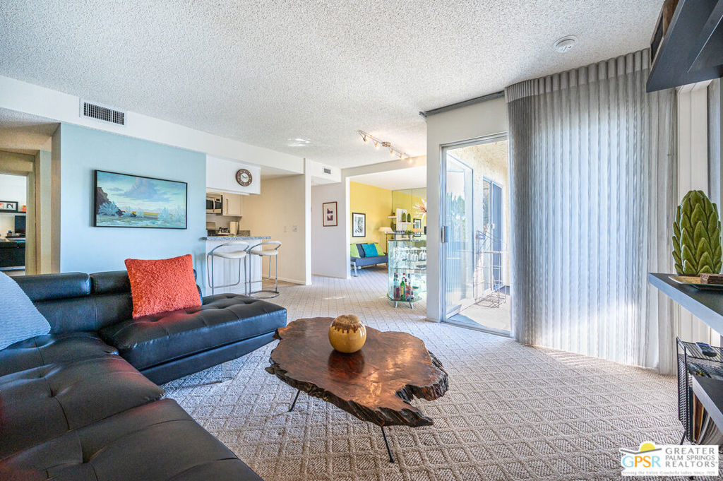 MLS #25596385PS image #0