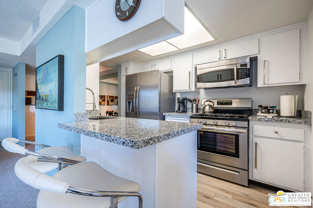 MLS #25596385PS image #13