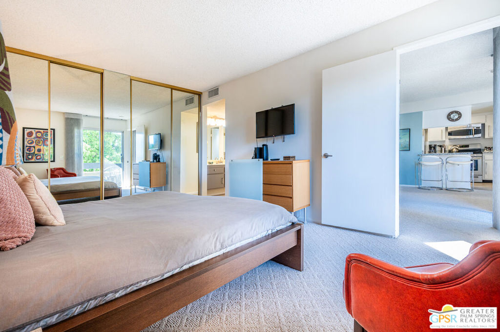 MLS #25596385PS image #20