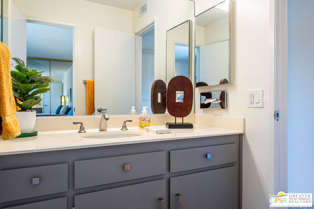 MLS #25596385PS image #30