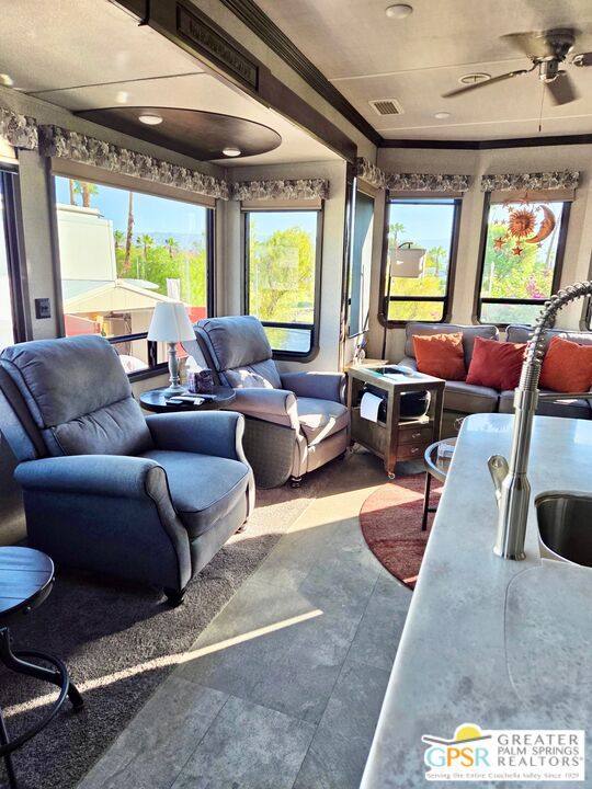 MLS #25596433PS image #9