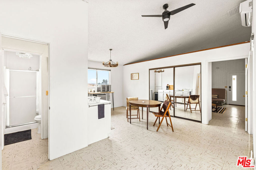 MLS #25596435 image #19