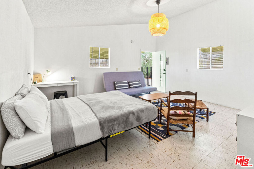 MLS #25596435 image #23