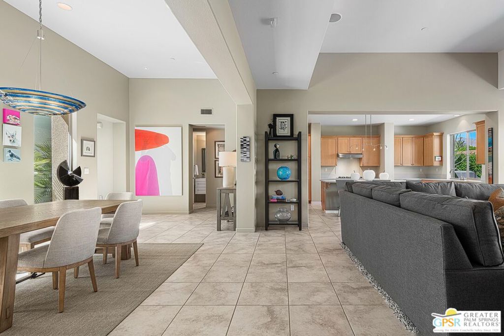 MLS #25596653PS image #8