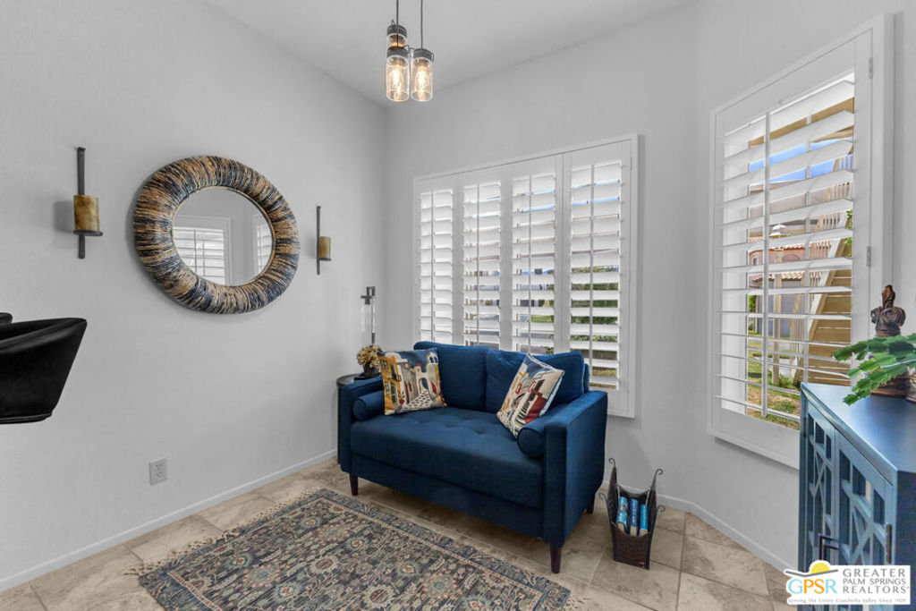 MLS #25597067PS image #4