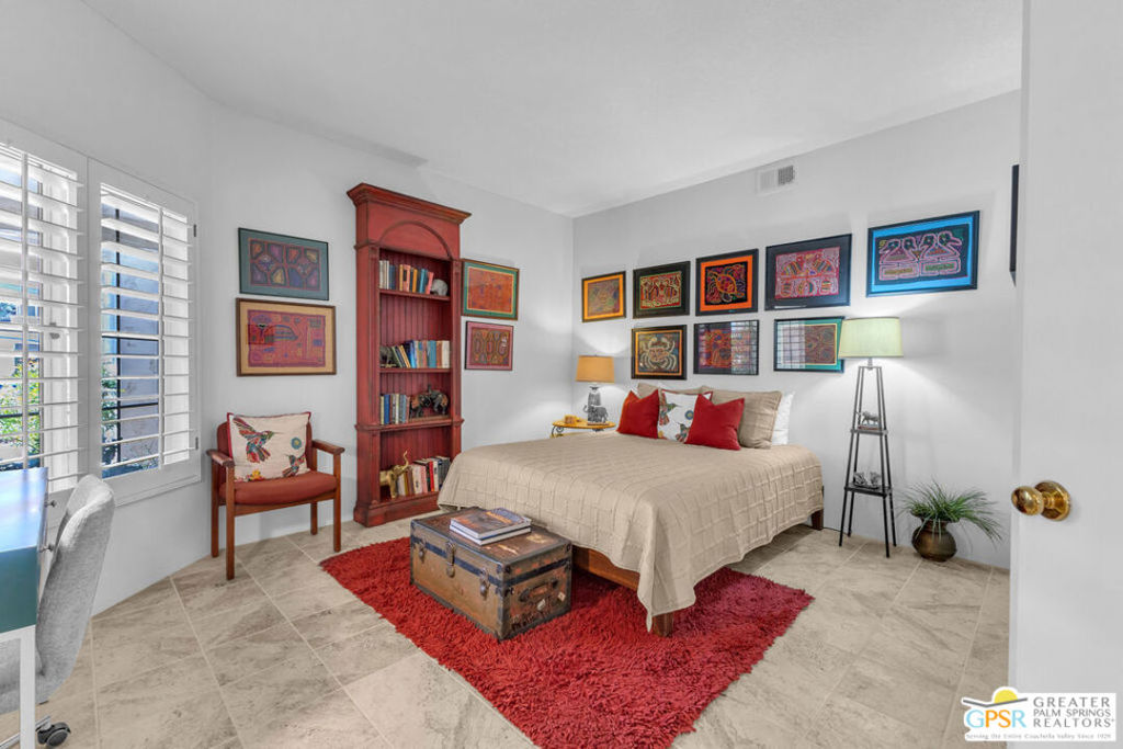 MLS #25597067PS image #6