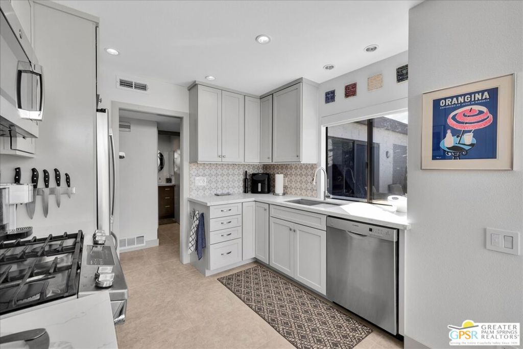 MLS #25597173PS image #14