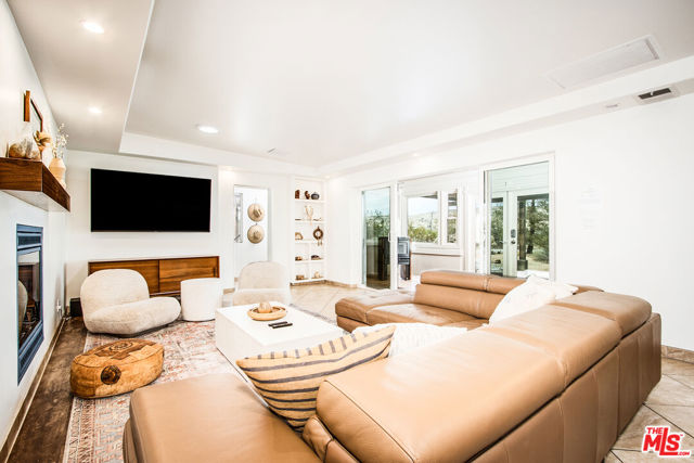 MLS #25597233 image #12