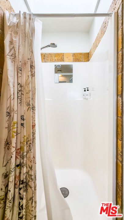 MLS #25597233 image #22