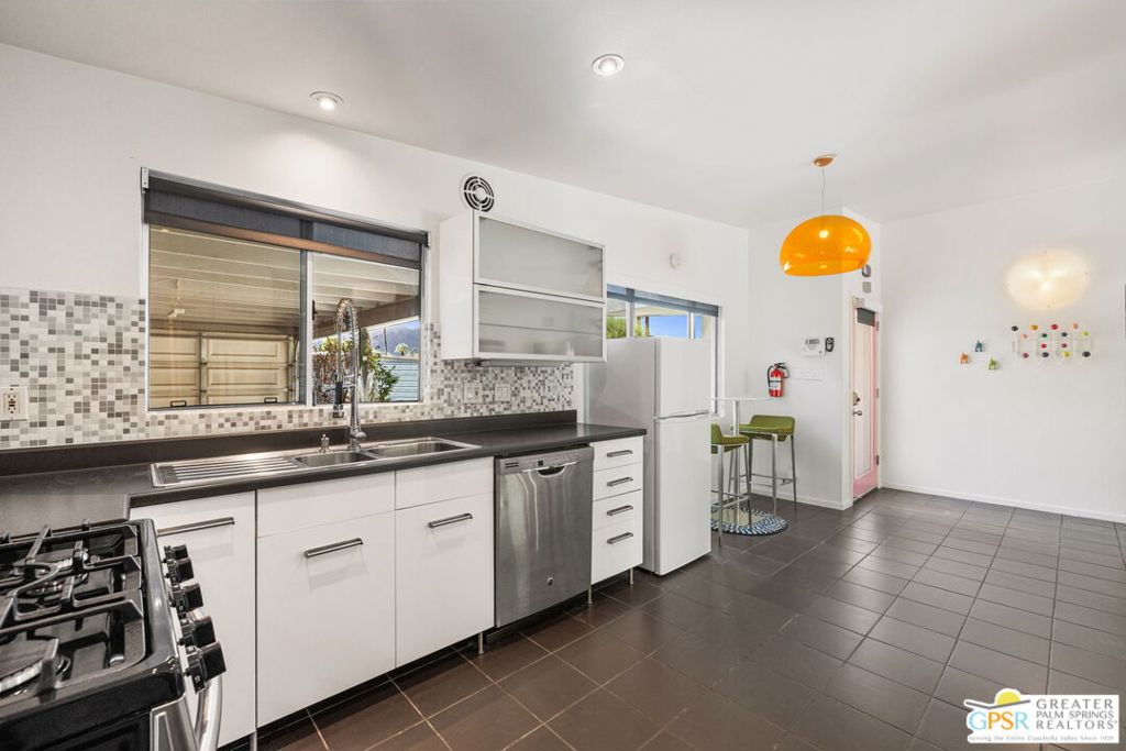 MLS #25597257PS image #23