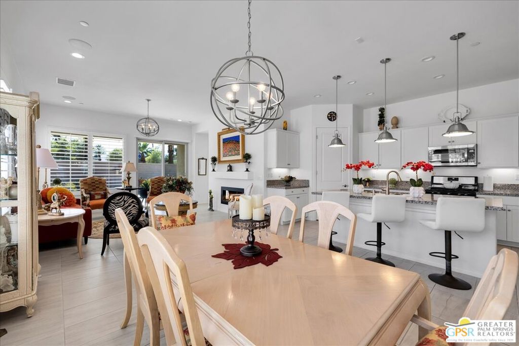 MLS #25597615PS image #2