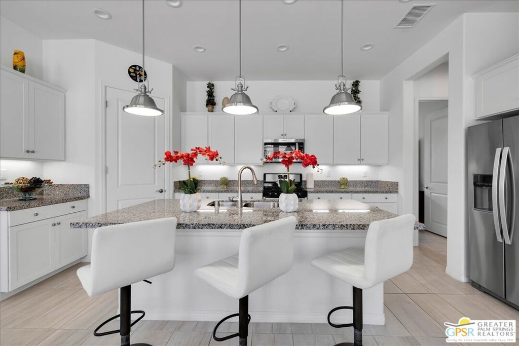 MLS #25597615PS image #3